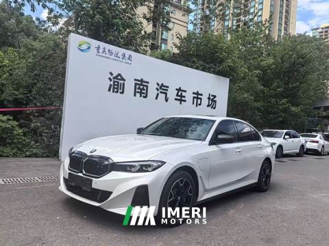 2024 BMW i3 eDrive 40 L Midnight Edition Package