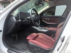 BMW i3 eDrive 40 L Midnight Edition Package - ფოტო 12