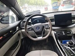 BYD Qin PLUS Glory Edition DM-i 55KM Leading - ფოტო 11