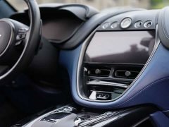 Aston Martin DBX 4.0T V8 - ფოტო 8