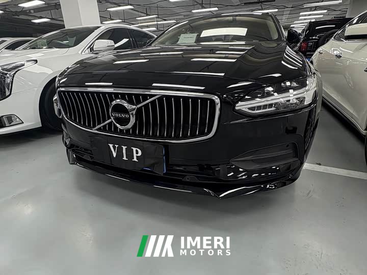 Volvo S60 T4 Smart Luxury Edition - ავტომობილი ჩინეთიდან