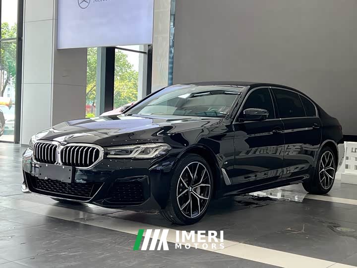BMW 5 Series 530Li Luxury M Sport Package - ავტომობილი ჩინეთიდან