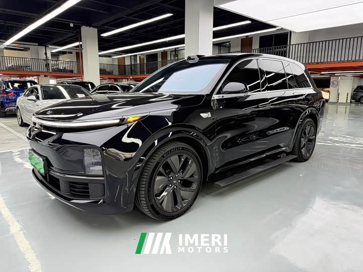 Li Auto L8 Ultra - ავტომობილი ჩინეთიდან