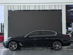 BMW 5 Series 530Li Premier M Sport Package - ფოტო 3