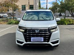 Honda Odyssey 2022 2.0L e:HEV Luxury - ფოტო 2