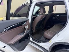 BMW X1 2022 sDrive20Li Fashion - ფოტო 16