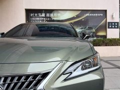 Lexus ES 200 Excellence Edition - ფოტო 5