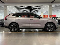 Volvo XC70 Plug-in Hybrid 2026 Two-Wheel Drive Long Range Core - ფოტო 8