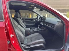 Honda Civic Hatchback 240 Turbo CVT Peak Edition - ფოტო 11