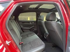 Honda Civic Hatchback 240 Turbo CVT Peak Edition - ფოტო 12