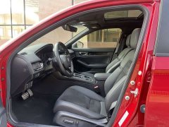 Honda Civic Hatchback 240 Turbo CVT Peak Edition - ფოტო 9