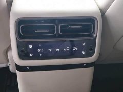 Li Auto i6 2025 Two-Wheel Drive Standard - ფოტო 13