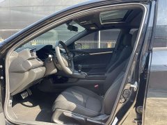 Honda Civic 2021 Hatchback 220 Turbo CVT Trendy Control - ფოტო 9