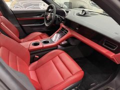 Porsche Taycan - ფოტო 11