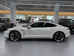 Porsche Taycan - ფოტო 7