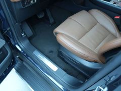 Lincoln Aviator 3.0T V6 AWD Elite Cruise 6-Seater - ფოტო 9