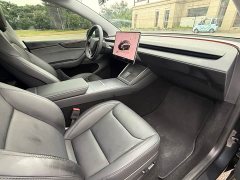 Tesla Model Y Rear-Wheel Drive Launch Edition - ფოტო 12