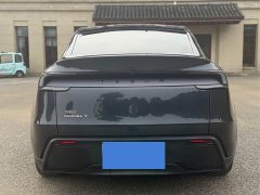 Tesla Model Y Rear-Wheel Drive Launch Edition - ფოტო 4
