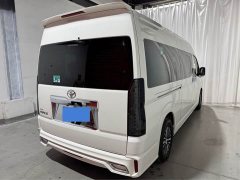 Toyota HIACE 2021 3.5L Automatic 7-Seater - ფოტო 4