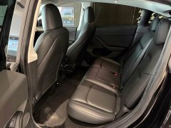 Tesla Model Y Rear-Wheel Drive - ფოტო 5
