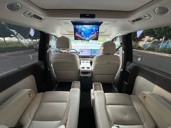 Li Auto Li Xiang MEGA Ultra - ფოტო 14