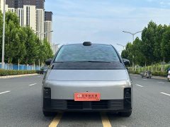 Li Auto Li Xiang MEGA Ultra - ფოტო 2