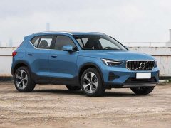 Volvo XC40 2025 B4 AWD Smart Remote Luxury Edition - ფოტო 3