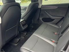 Tesla Model Y Long Range All-Wheel Drive - ფოტო 5