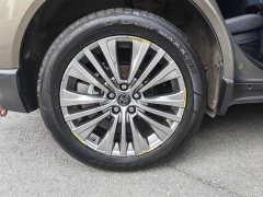 Toyota Harrier 2022 Dual Engine 2.5L CVT Four-Wheel Drive Premier - ფოტო 19