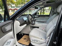 Leapmotor D19 Extended Range 500 Deluxe Edition Six-Seater - ფოტო 8
