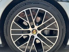 Porsche 2020 Porsche Taycan - ფოტო 20