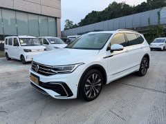 Volkswagen Tiguan L 330TSI Automatic FWD R-Line Comfort Edition - ფოტო 1