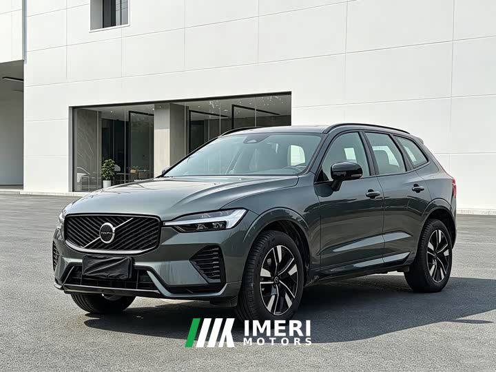 Volvo XC60 B5 AWD Smart Luxury Edition
