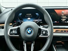 BMW i5 eDrive 40L M Sport Package - ფოტო 6