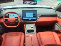 Dongfeng eπ008 636Max Pure Electric 6-Seater - ფოტო 5