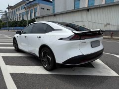 Deepal Deep Blue L07 230Max Qiankun Smart Driving ADS SE Extended Range Version - ფოტო 9