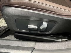 BMW 3 Series 320Li M Sport Package - ფოტო 17