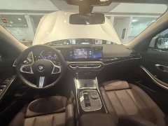 BMW 3 Series 320Li M Sport Package - ფოტო 16