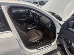 BMW 3 Series 320Li M Sport Package - ფოტო 9