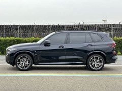 BMW X5 xDrive 30Li M Sport Luxury Night Edition Package - ფოტო 4