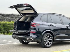 BMW X5 xDrive 30Li M Sport Luxury Night Edition Package - ფოტო 8