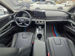 Hyundai Elantra 1.5L CVT GLX Elite - ფოტო 10