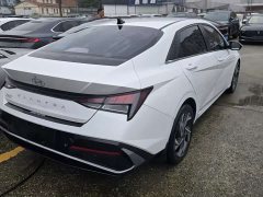 Hyundai Elantra 1.5L CVT GLX Elite - ფოტო 15