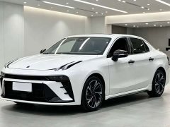 Lynk & Co Geely Lynk & Co 03 1.5T DCT Pro - ფოტო 14