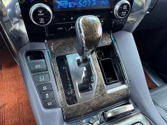 Toyota Vellfire 2021 Crown Hybrid 2.5L HV Premium Edition - ფოტო 9