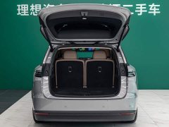 Li Auto i8 2025 Standard Edition - ფოტო 6
