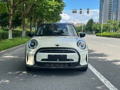 BMW MINI 2022 1.5T ONE - ფოტო 2
