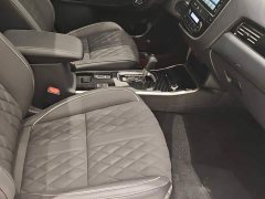 Mitsubishi Outlander 2021 2.0L FWD Radiant Edition 5-Seater - ფოტო 14
