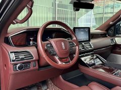 Lincoln Navigator 2020 Presidential Series 3.5T - ფოტო 10