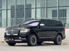 Lincoln Navigator 2020 Presidential Series 3.5T - ფოტო 3